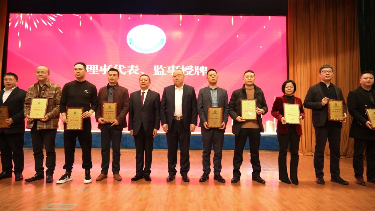 1677574766351913.jpg df6f0164641f430012e9a22025834f90.jpg